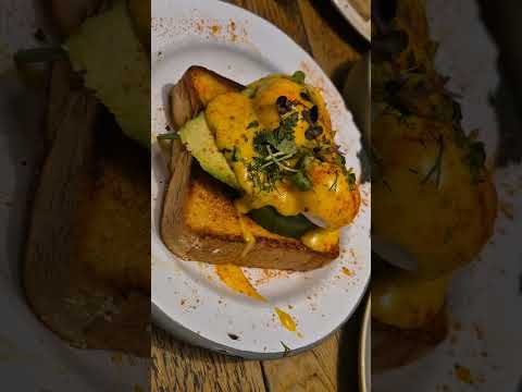 맛있는 브런치 맛집, 착한친구들las comida de caravelle son muy ricas y los trabajadores son muy majos #barcelona