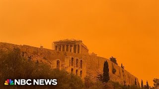 Video shows Athens landmarks shrouded in orange dust
