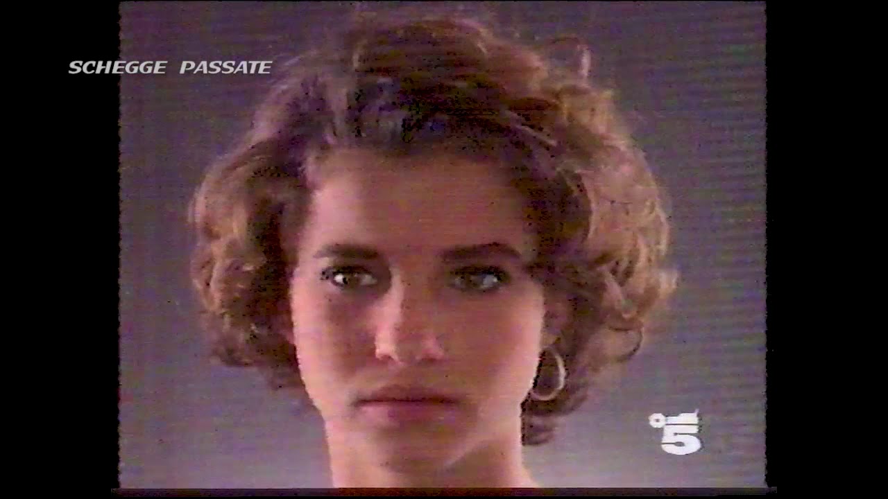 Canale 5 1991 Sequenza durante il film Canale 5 1991 Sequenza durante il film