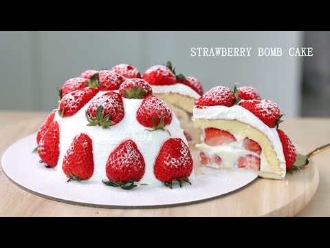 Korean Strawberry Bomb Cake