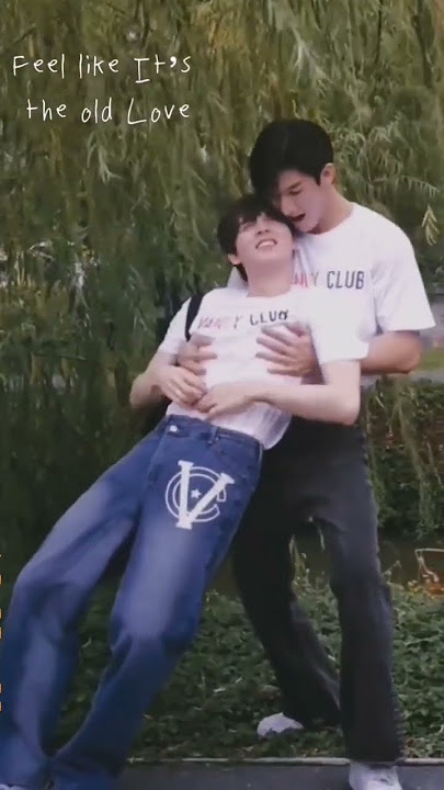 Mos' octopus hands always finds their way 🐙 #mosbank #moslhong #isbanky #sunsetxvibes