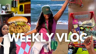 Vlog | Trader Joes Haul,  Im Entering a New Season, New Manager, Pizza Night With Hubby, Beach Days