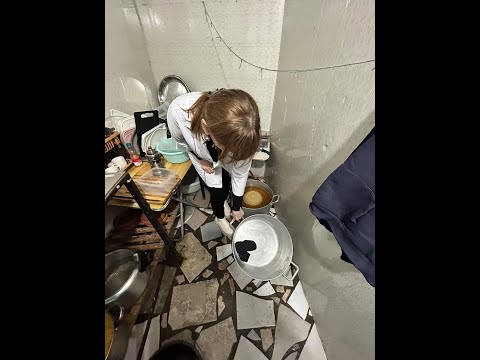 წინდები ქვაბში და ჭურჭელი ტუალეტში. საგანგაშო ვითარება თბილისის საცხობში