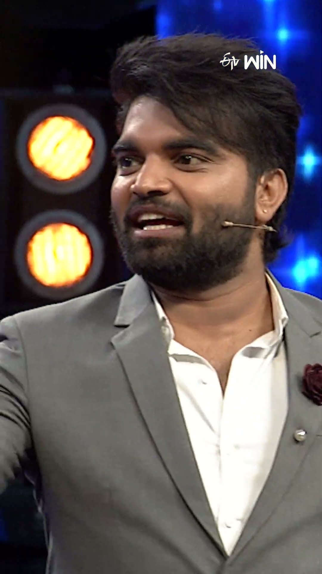 #shorts - రష్మీ వెంటపడుతున్న ఆ వ్యక్తి ఎవరు..? #dheejodi #comedy #pradeep #rashmi