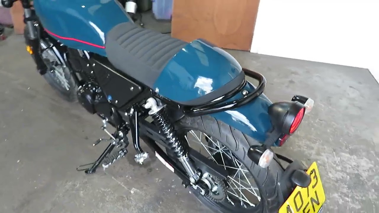 Lexmoto Tempest GT 125 walk around video