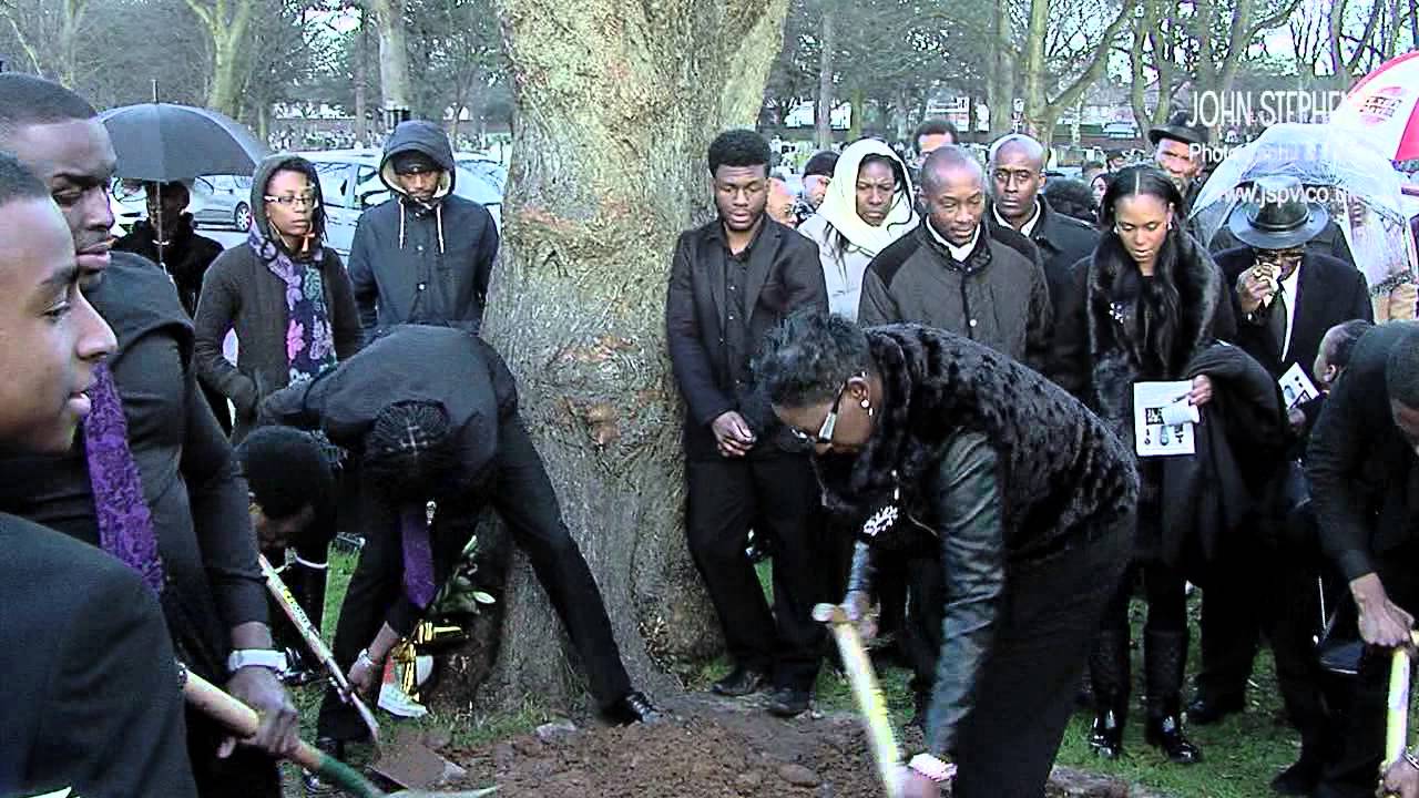 Ralfs Funeral Part2 - Witton Cemetery and Aston Tavern Birmingham   www.jspv.uk/funerals