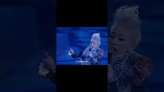 《心债》电视剧《香城浪子》主题曲，虽然以现在看来歌和电视剧都有点老土，但套上时代背景就非常有味道#粤语 #粤语歌 #再听已是曲中人 #梅艳芳 #顾家辉 #黄霑 #粤语经典