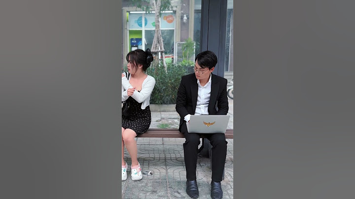 Protect the girl from the bad guy [CONDA NGUYEN] #condanguyen #kindness #goodman #help #respect