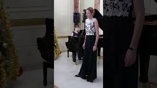 Рождественский концерт российской оперной певицы Дарьи Давыдовой в Русском доме в Париже #shorts