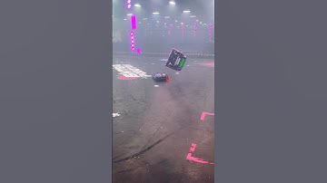 Flying over the ring #battleofrobots #battle #robots #championship #shorts #robotics