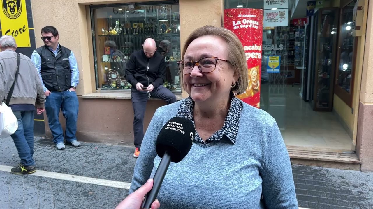 Locura en El Vendrell con La Grossa de Cap d'Any: toca el primer premio y también 'rasca' un cuarto