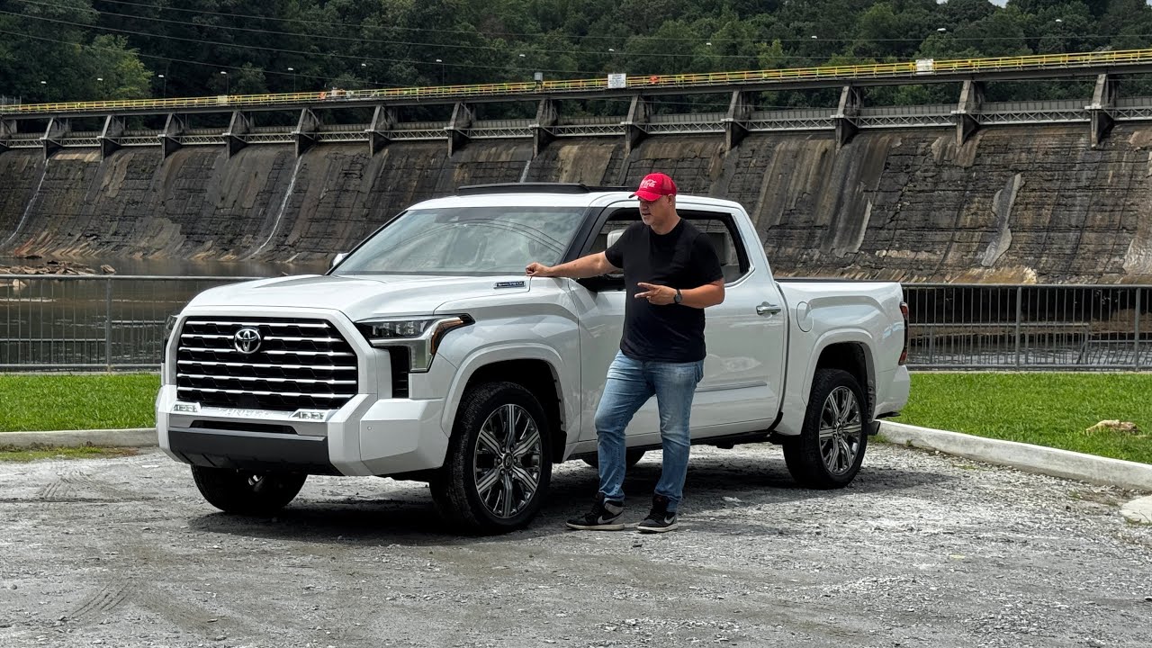 2025 Toyota Tundra Capstone | 4x4 Luxury Family Twin Turbo V-6 Hybrid Truck 