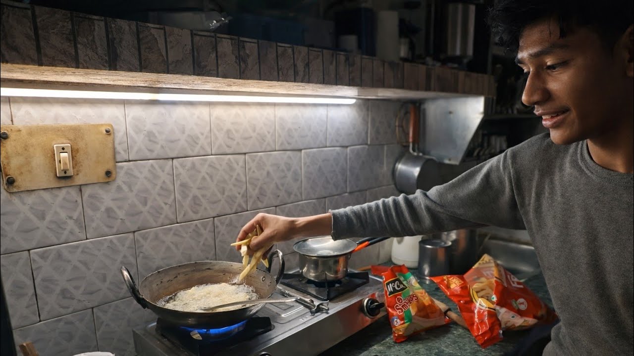 Aaj Humne Kitchen Me Sabse Bada Experiment Kar Diya 😱 | Fun Vlog | Tejuu NeGi Vlogs 