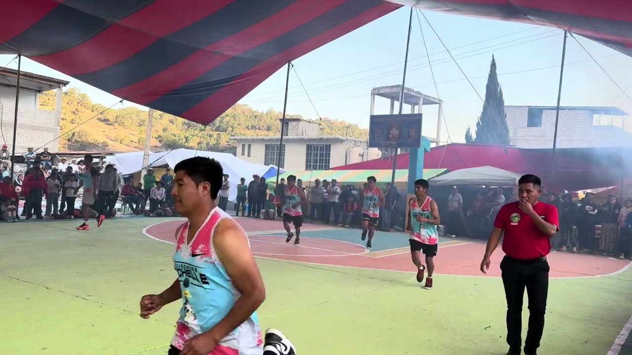 Itunyoso va itundujia, torneo de basquetbol en Santa Catarina Yosonotu 