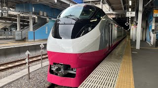 E657系 リバイバル塗装編成(スカーレットブロッサム) 品川駅発車