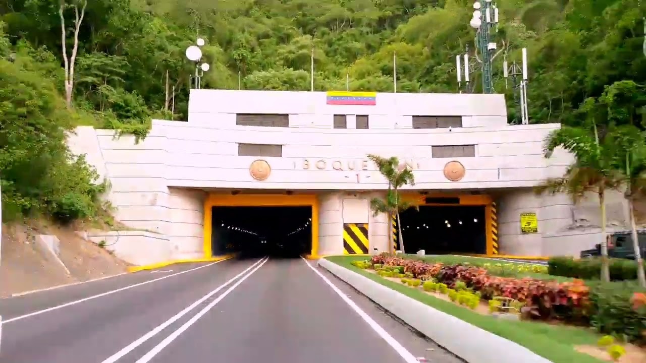 De Caracas para la Guaira, autopistas y túneles Parte 1
