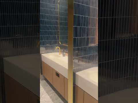 Planet Hollywood Las Vegas Ultra Hip King room tour