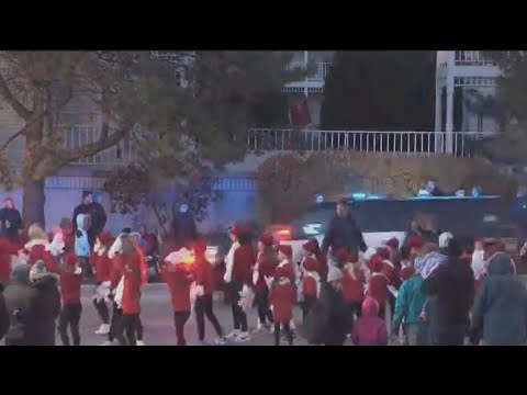 5 dead, 40 injured after SUV crashes through Wisconsin Christmas parade