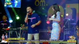 SIA SIA MENGHARAP CINTAMU - DIFARINA INDRA FEAT FENDIK ADELLA | ADELLA DHEHAN AUDIO