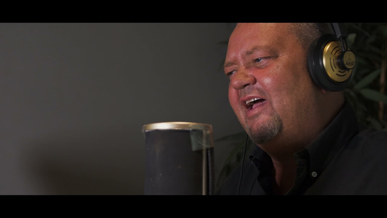 Johnny Romein & Soraya - De Waarheid Van 'T Leven (Officiële Videoclip) adlı videoyu YouTube'da izle Johnny Romein & Soraya - De Waarheid Van 'T Leven (Officiële Videoclip) adlı videoyu YouTube'da izle