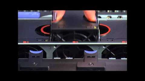 IBM System x 3750 M4 Install the Hot Swap Fan