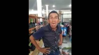 kakek gaul yang sangat menginspirasi yang cocok buat story wa
