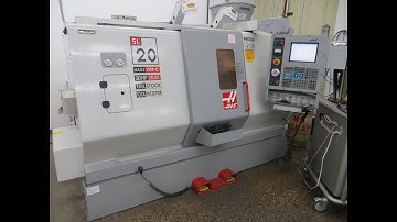 Haas SL-20 CNC Turning Center with Parts Catcher, Tool Pre-Setter, Tailstock, Chip Auger