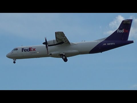 FedEx N819FX ATR 72-200 landing Portland Airport (PDX)