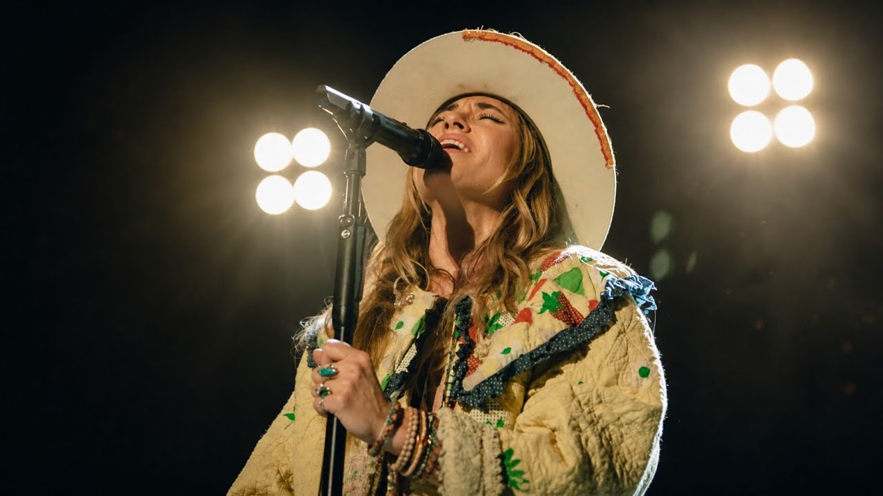 Lauren Daigle – New ( Original Lyrics ) - YouTube