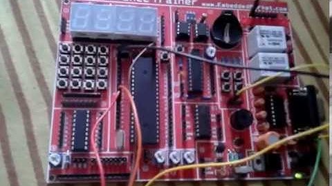 8051 microcontroller to start led using switch