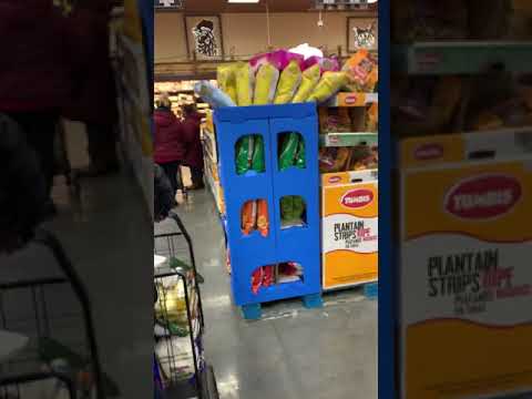 FOOD SHOPPING MADNESS IN FOOD BAZAAR IN THE BRONX BECAUSE OF THE CORONAVIRUS