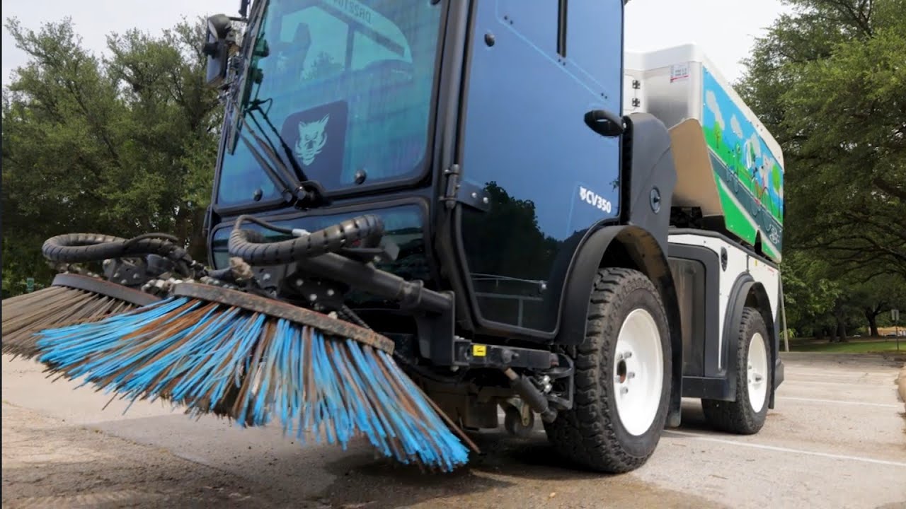 Denton Rides: Bike Lane Sweeper
