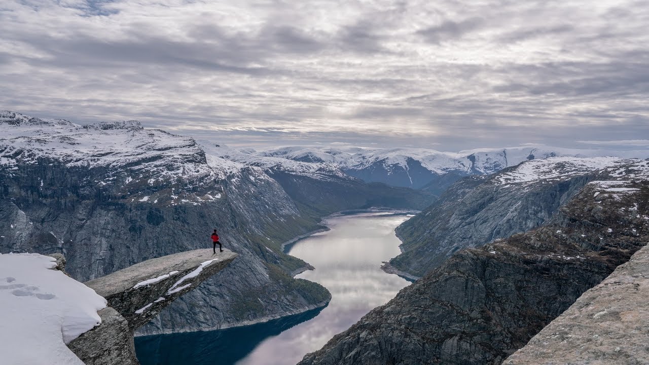 Trolltunga Hike