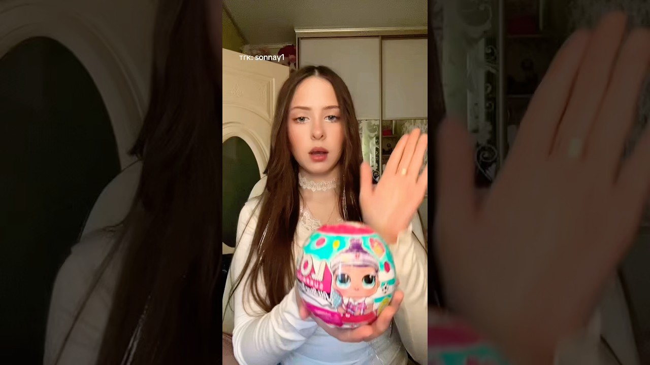 распаковка куколки лол, как вам? #sonnaysofa #лол #распаковкалол #разговорноевидео #lolsurprise