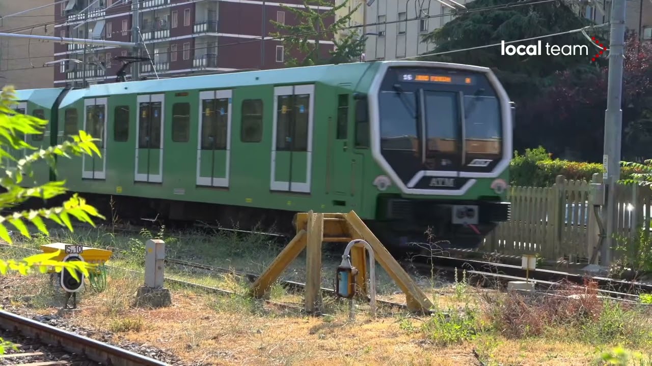 Milano, la linea 2 della metro viaggia a velocità ridotta nei tratti scoperti per il gran caldo