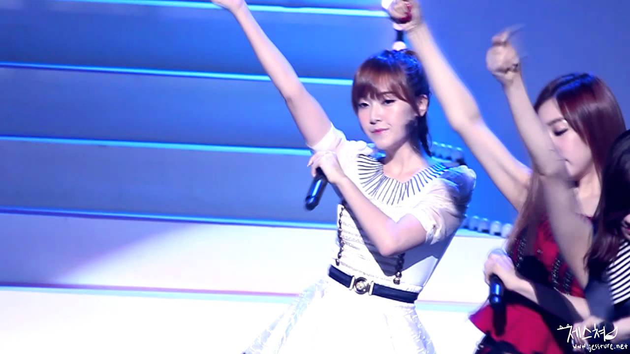 120901 Jessica @ Look Concert - The Boys