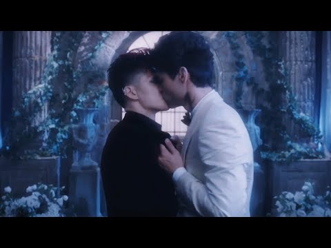 Magnus and Alec