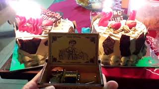 kotak musik spesial untuk kado ulang tahun