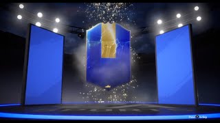 Opening the Jumbo Premium Gold Players Pack SPOILER ALERT There s Someone Really Cool in it