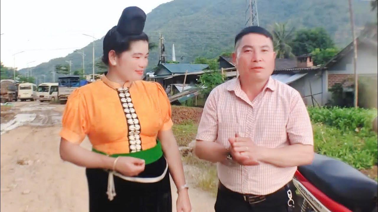 QUÀNG PHƯƠNG - LÒ LINH | QUANG PHƯƠNG LẦN ĐẦU ĐẠI CHIẾN LINH LƯỢNG HÁT THÁI RẤT HAY