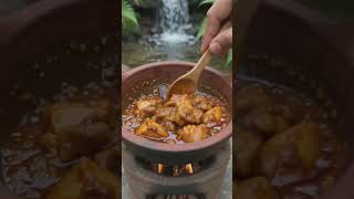 🔥 Miniature Madurai Naatu Kozhi Kulambu Cooking in Waterfall Forest 🐔🌿 | Tiny Country Chicken Curry