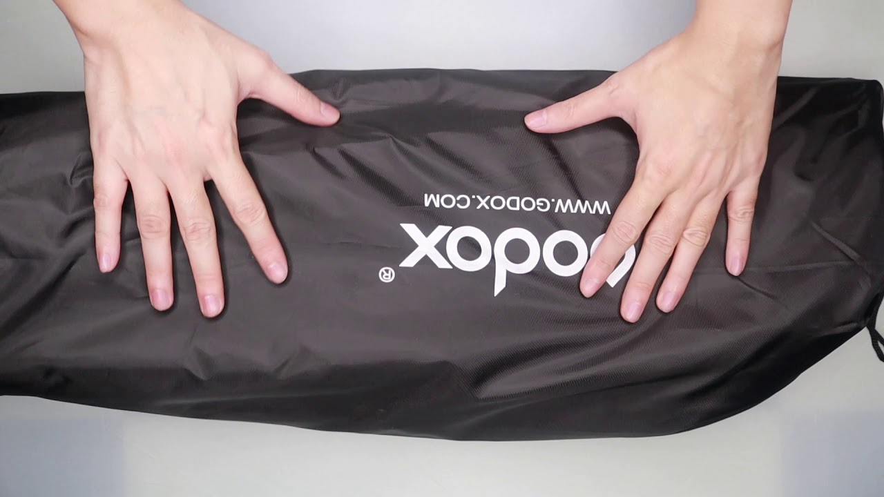 Before you buy the Godox 80cm Softbox, see what they included in the package