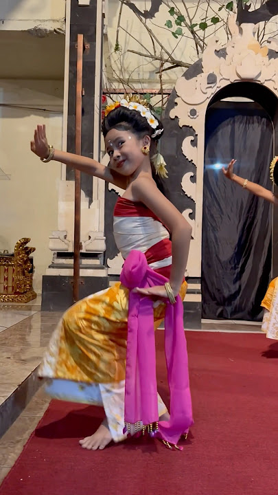 Keren !!! Mesya sampe malu tari sekaribing Salah satu tarian paling Favorit Di Bali | shorts
