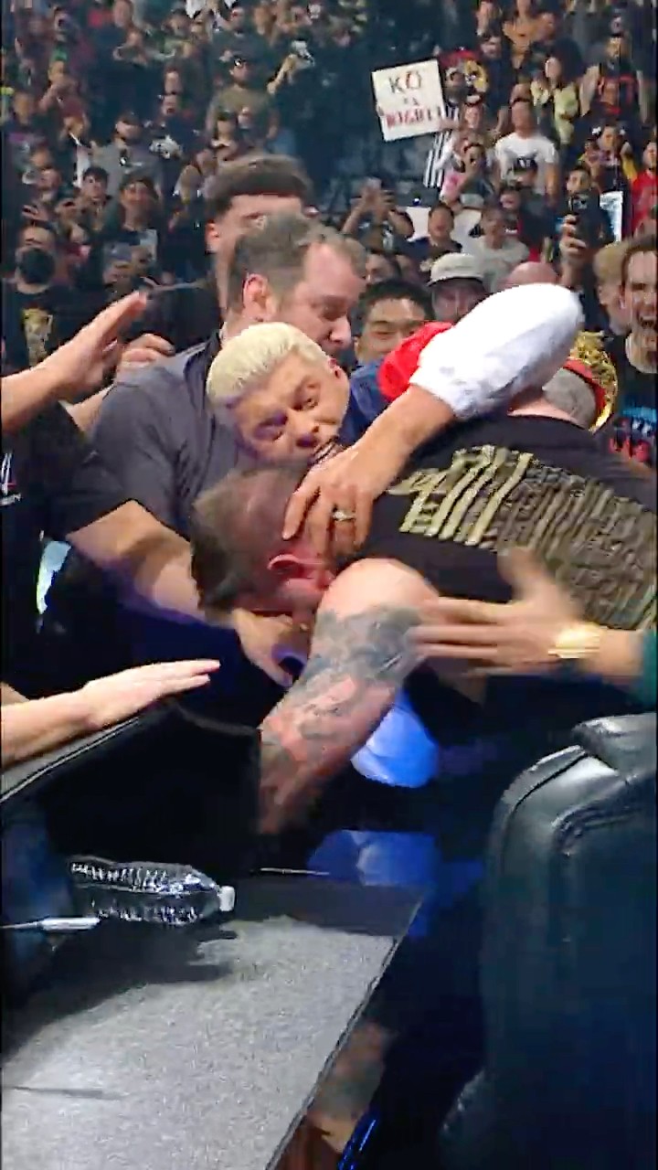 Kevin Owens and Cody Rhodes want to to DESTROY each other ?