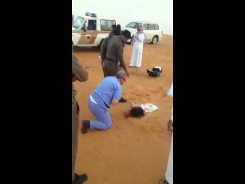 الله يستر على بنات المسلمين 