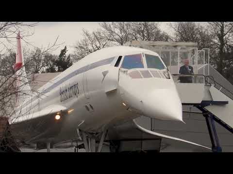 Concorde 'droop' nose and visor demonstration