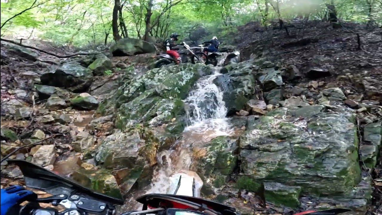 폭우내리는날 하드