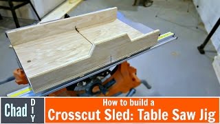 With this crosscut sled you will be able to make perfect 90 degree cuts all the time! It is an essential table saw jig for any workshop! 