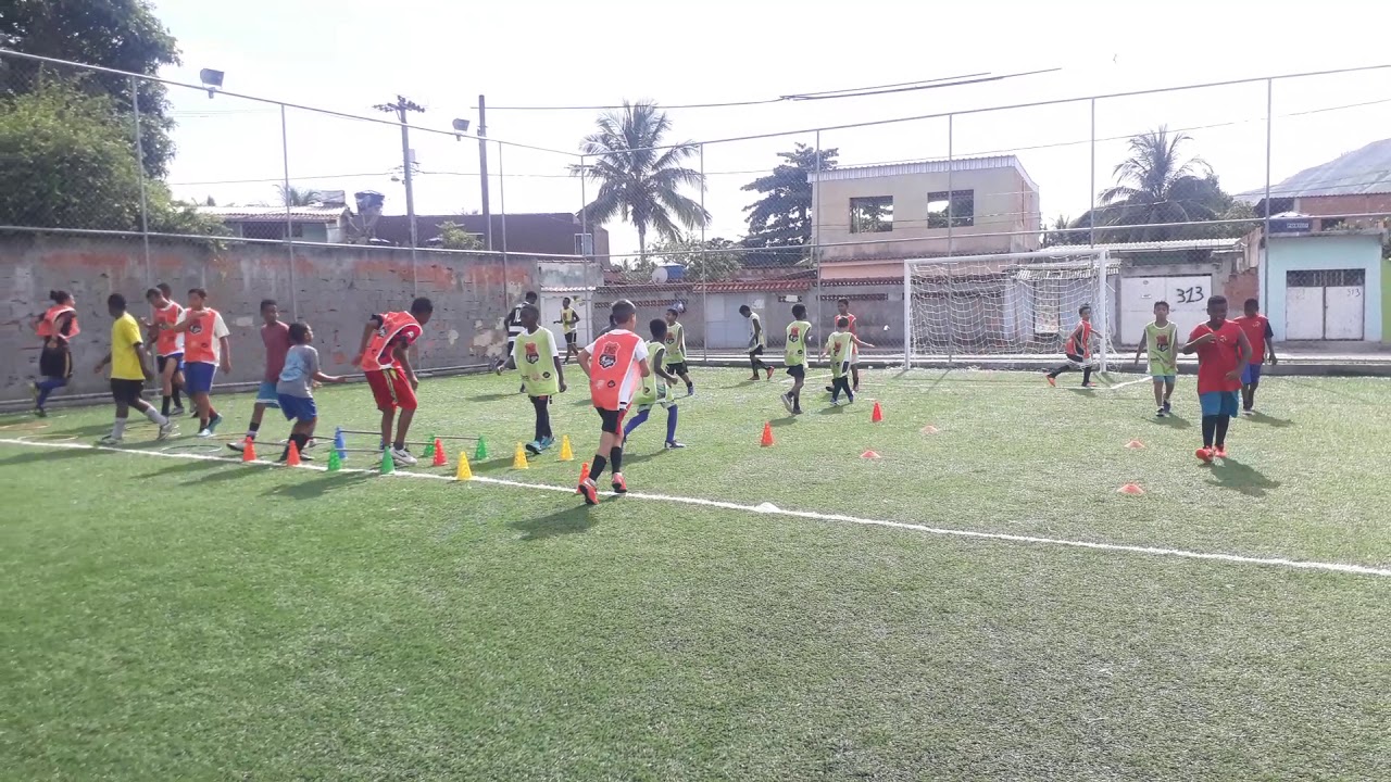 ESCOLINHA DE FUTEBOL NOVA GERAÇÃO YouTube