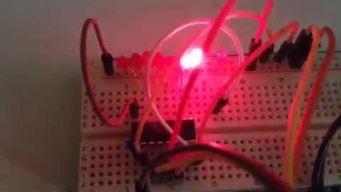 Demo Shift-Register IC 74HC595 with Raspberry Pi 2 and 8 LEDs